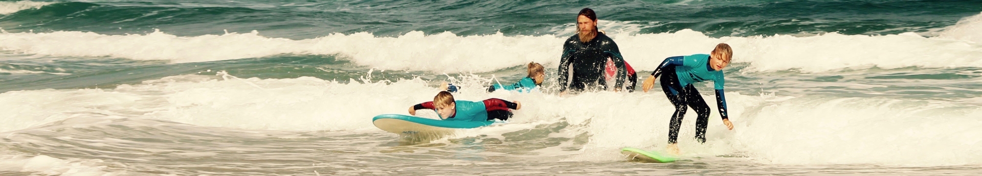 carousel_01_kidsfamilysurf.jpg